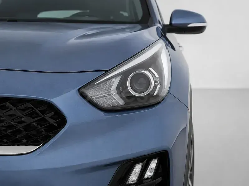 Usado Kia Niro 141 CV (103 kW) 2022 Azul SUV