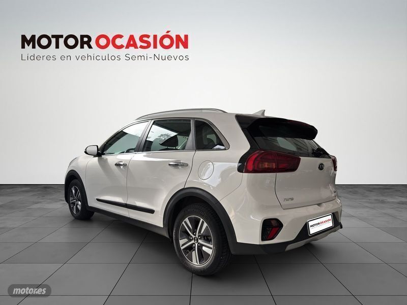 Usado Kia Niro 141 CV (103 kW) 2020 Blanco SUV