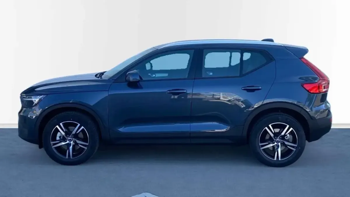 Nuevo Volvo XC40 Core 163 CV (119 kW) 2026 Azul SUV