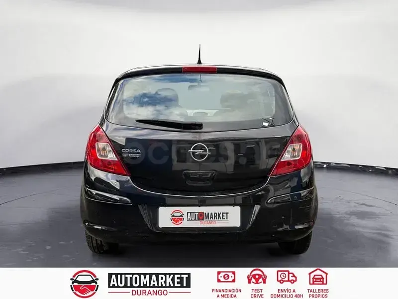 Usado Opel Corsa Cosmo 80 CV (58 kW) 2009 Negro Utilitario