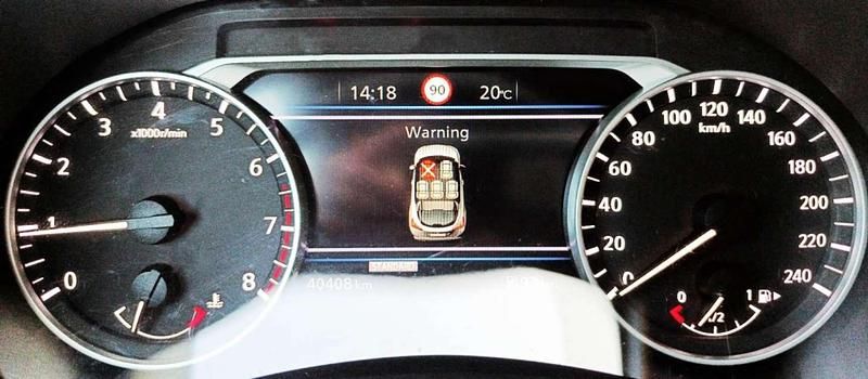 Usado Nissan Juke N-Connecta 114 CV (83 kW) 2024 Gris SUV