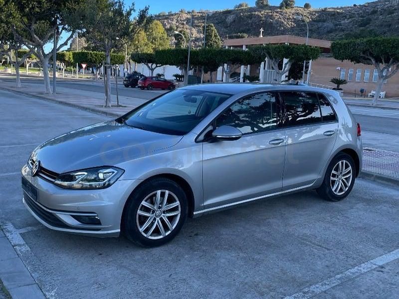 Brugt VW Golf VII Advance 125 HK (91 kW) 2017 Grå Sedan
