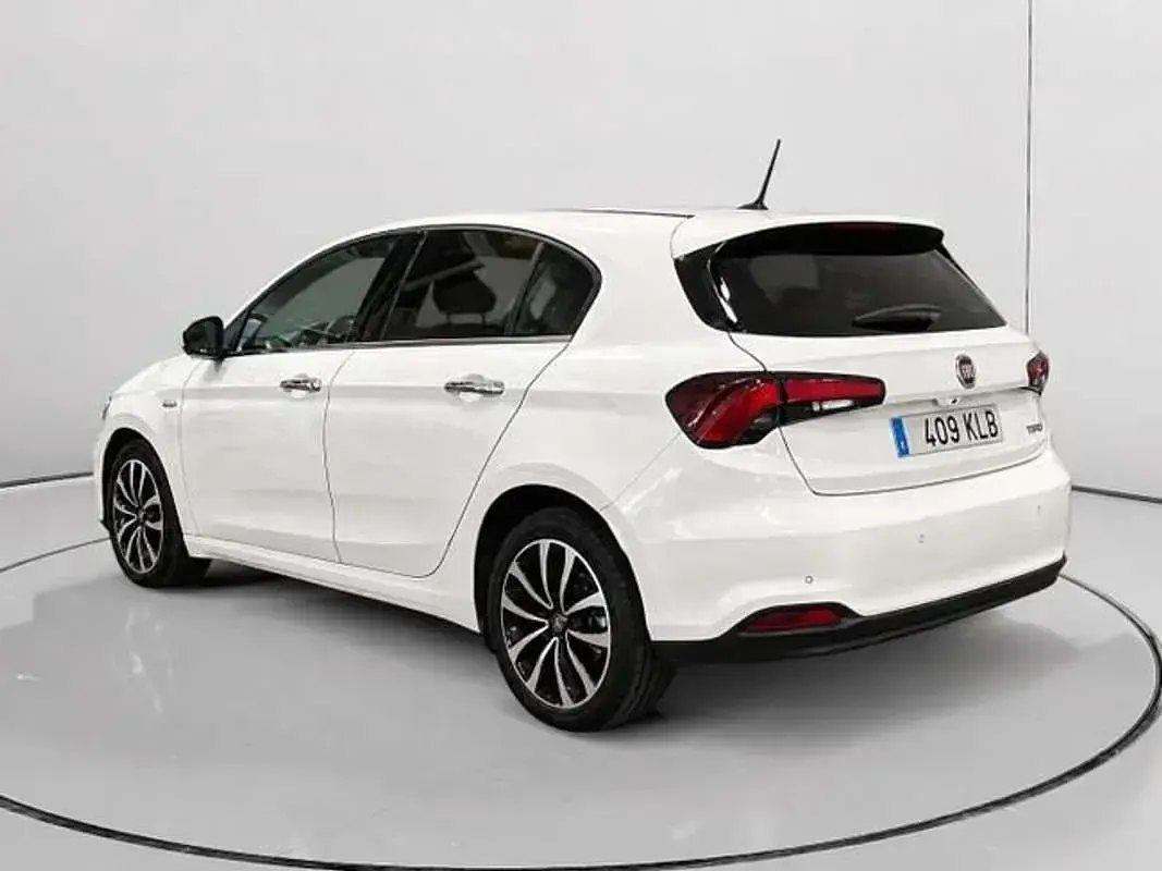 Usado Fiat Tipo Lounge 120 CV (88 kW) 2018 Blanco Utilitario