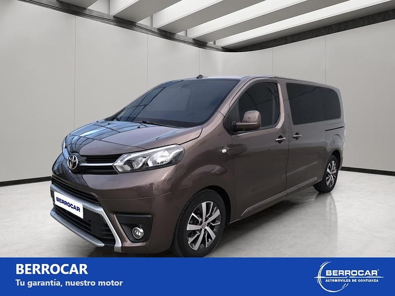 Usado Toyota Proace Verso 116 CV (85 kW) 2017 Marrón Familiar