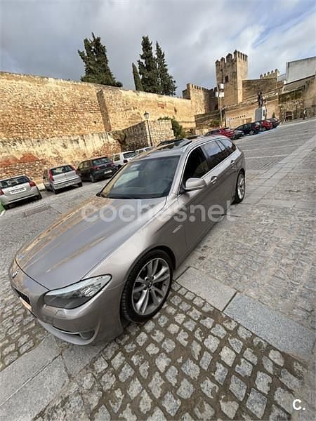 Usado BMW 530 Sport Line 235 CV (172 kW) 2011 Beige Familiar