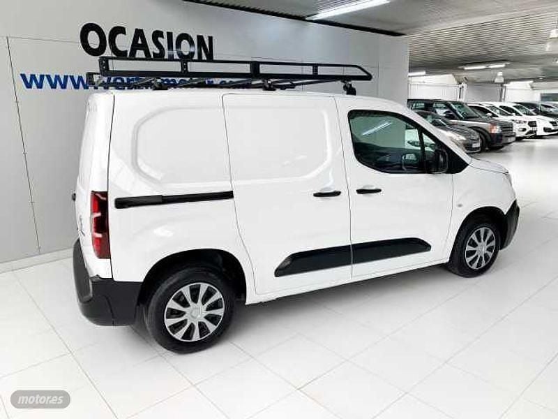 Usado Peugeot Partner 102 CV (75 kW) 2020 Blanco Monovolumen
