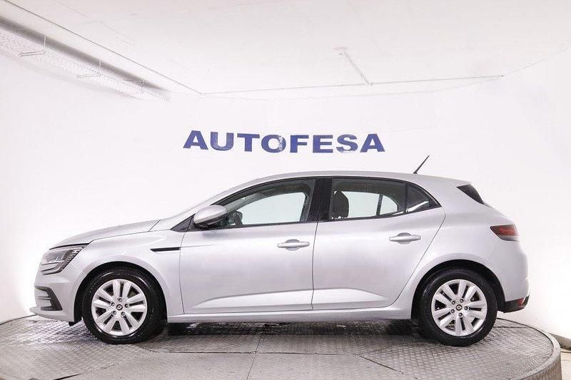 Usado Renault Mégane Cabriolet Equilibre 115 CV (84 kW) 2023 Plata Descapotable