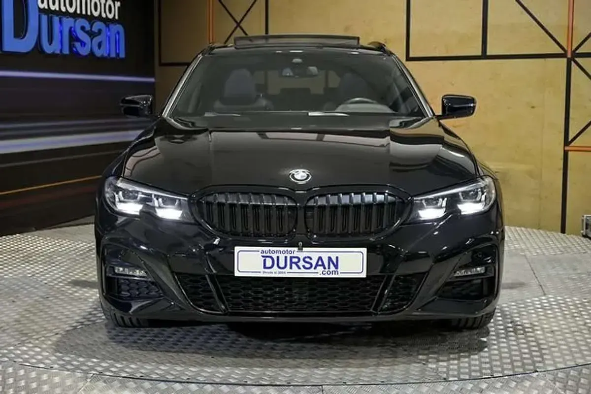 Usado BMW 320 Comfort Edition 192 CV (141 kW) 2022 Negro Familiar