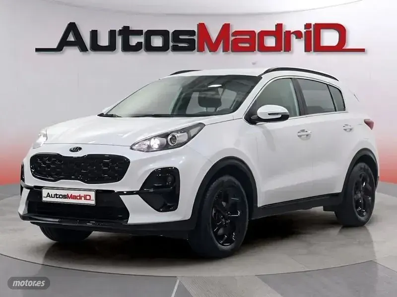 Usado Kia Sportage 136 CV (100 kW) 2021 Negro SUV