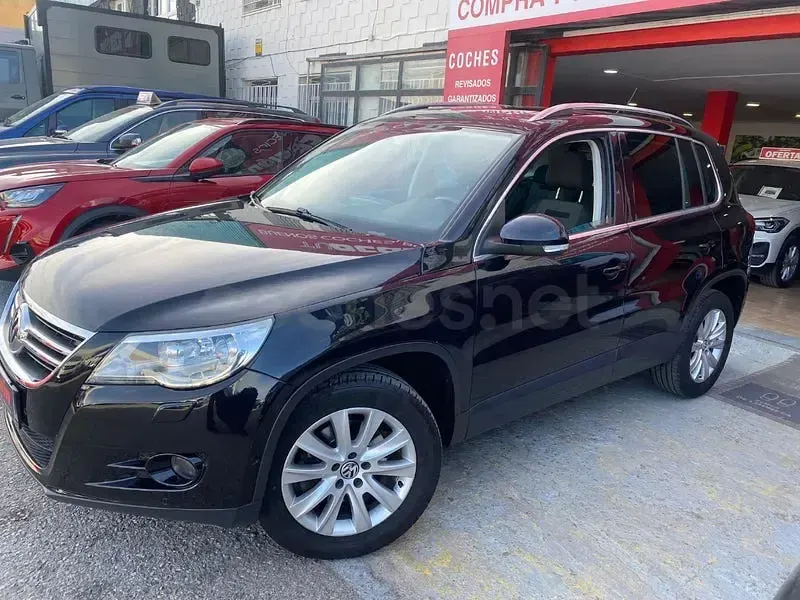 Usado VW Tiguan 140 CV (102 kW) 2008 Negro SUV