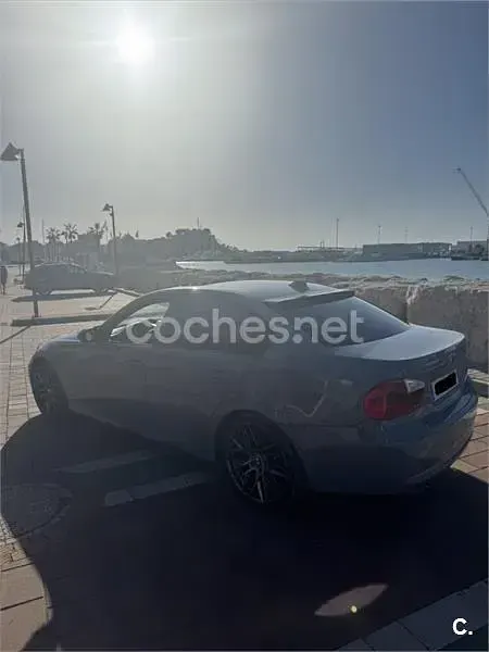 Usado BMW 320 150 CV (110 kW) 2006 Negro Berlina