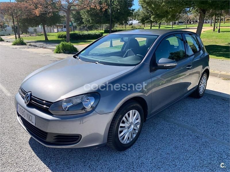 Usado VW Golf VI Advance 122 CV (89 kW) 2010 Gris / plata Utilitario