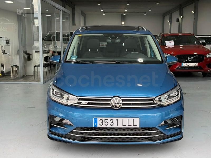 Usado VW Touran Sportline 150 CV (110 kW) 2021 Azul Monovolumen
