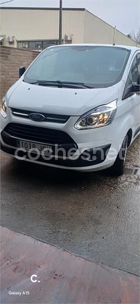 Usado Ford Tourneo Titanium 125 CV (91 kW) 2015 Blanco Monovolumen