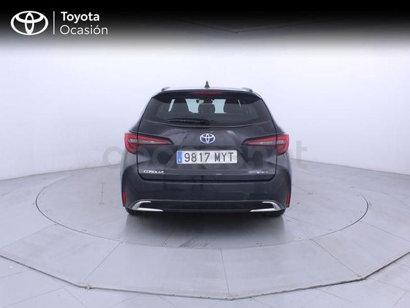 Usado Toyota Corolla Active 140 CV (102 kW) 2025 Negro Familiar