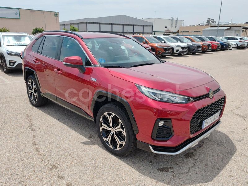 Granate Usado 2023 Suzuki Across SUV | 42.500 € (Precio justo) - Imagen 1/4