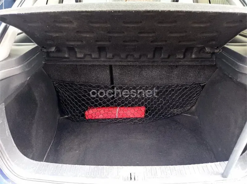 Usado Seat Ibiza Sport 130 CV (95 kW) 2005 Azul Utilitario