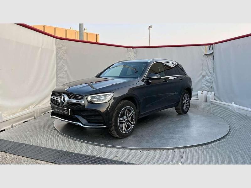 Gris Usado 2022 Mercedes GLC300e SUV | 42.595 € (Buen precio) - Imagen 1/4