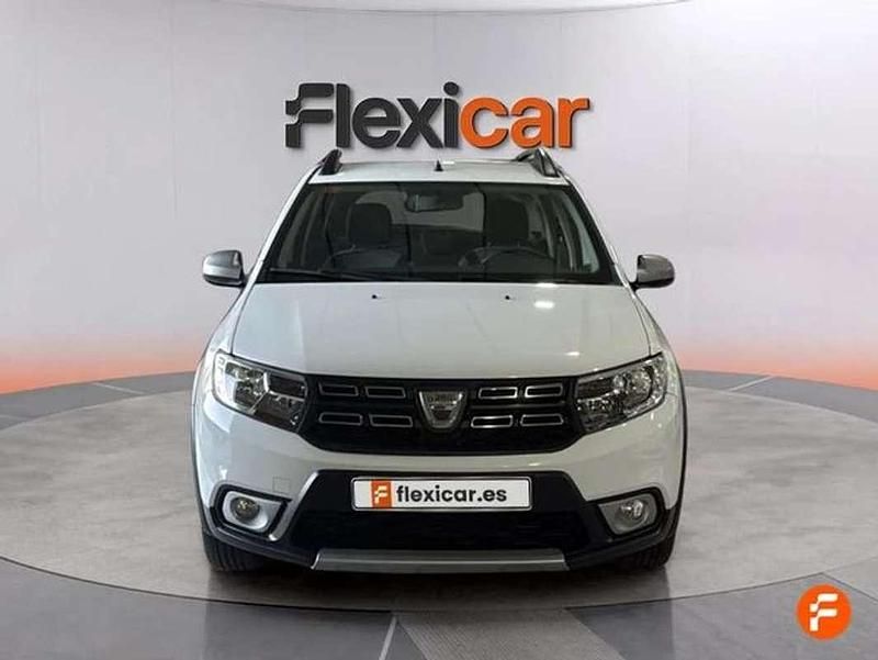 Usado Dacia Sandero Essentiel 75 CV (55 kW) 2019 Blanco Utilitario