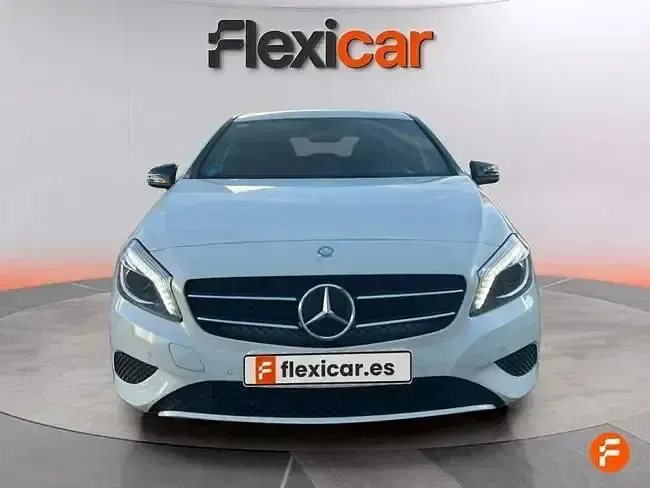 Usado Mercedes A200 Motorsport Edition 156 CV (114 kW) 2016 Blanco Utilitario