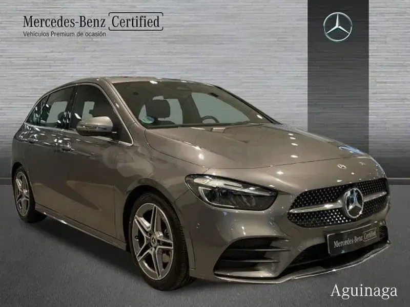 Usado Mercedes B200 150 CV (110 kW) 2025 Gris / plata Utilitario