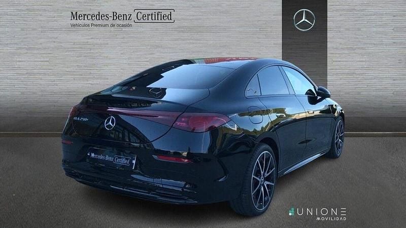 Usado Mercedes CLA 250+ 200 kW (272 CV) 2026 Negro Berlina
