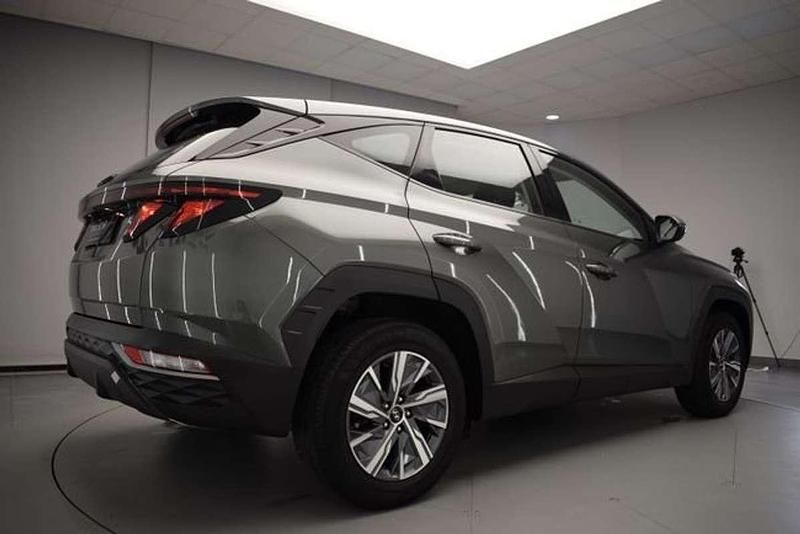 Usado Hyundai Tucson 150 CV (110 kW) 2021 Gris SUV