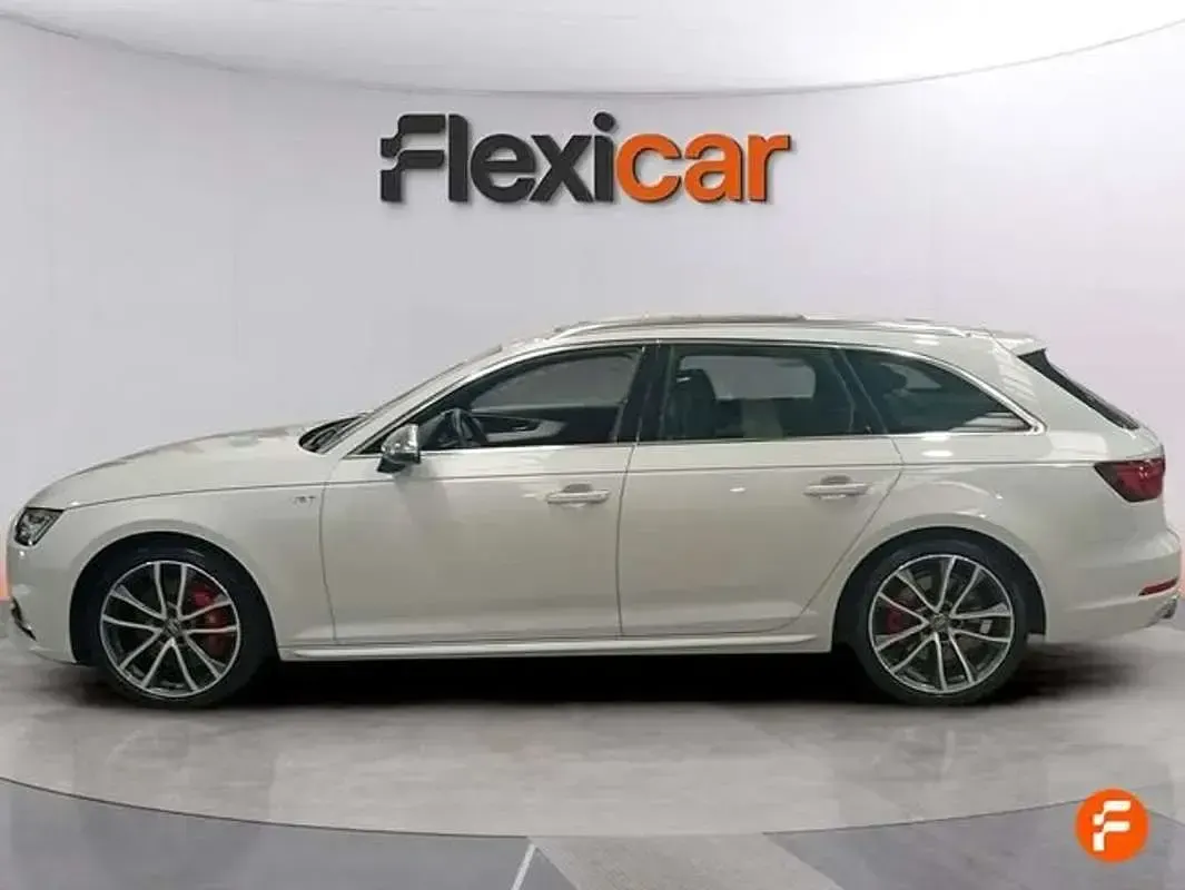 Usado Audi S4 354 CV (260 kW) 2017 Blanco Familiar