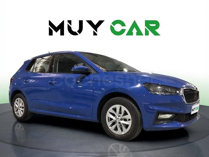 Usado Skoda Fabia Essence 80 HP (58 kW) 2024 Azul Citadino