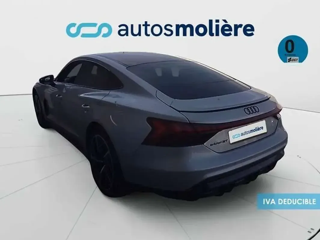 Usado Audi e-tron GT quattro 389 kW (530 CV) 2022 Gris Berlina