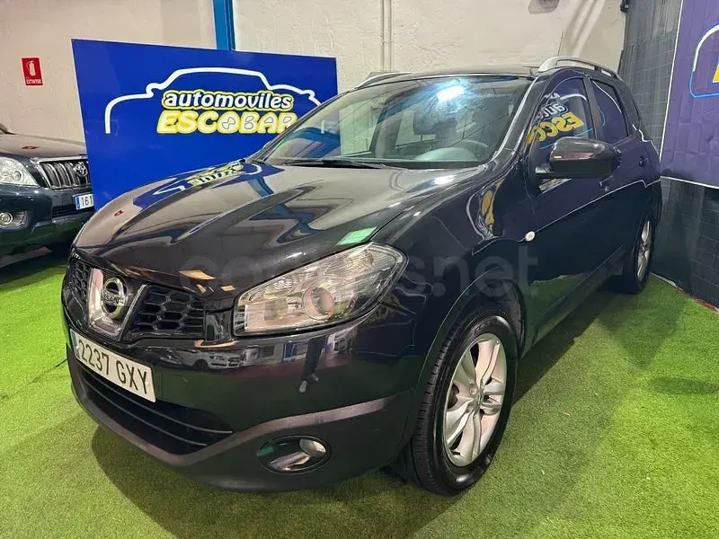 Usado Nissan Qashqai +2 Tekna 140 CV (102 kW) 2010 Negro SUV