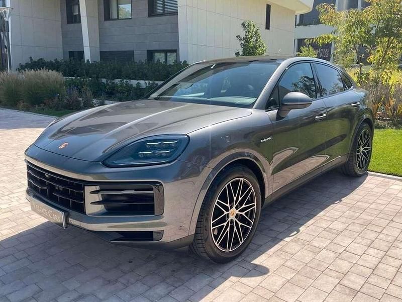 Gris Usado 2023 Porsche Cayenne SUV | 109.990 € (Caro) - Imagen 1/4
