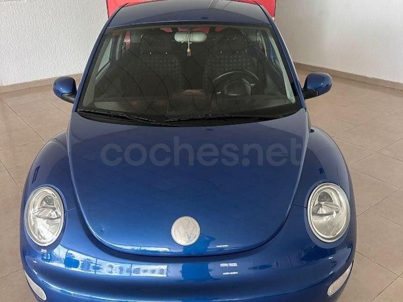 Usado VW New Beetle 90 CV (66 kW) 2001 Azul Utilitario