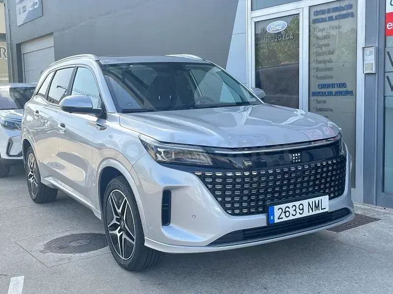 Nuevo DFSK E5 217 CV (159 kW) 2025 Gris / plata SUV