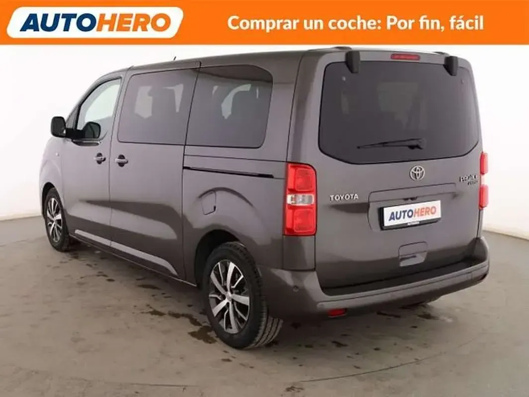 Usado Toyota Proace 177 CV (130 kW) 2020 Gris Monovolumen