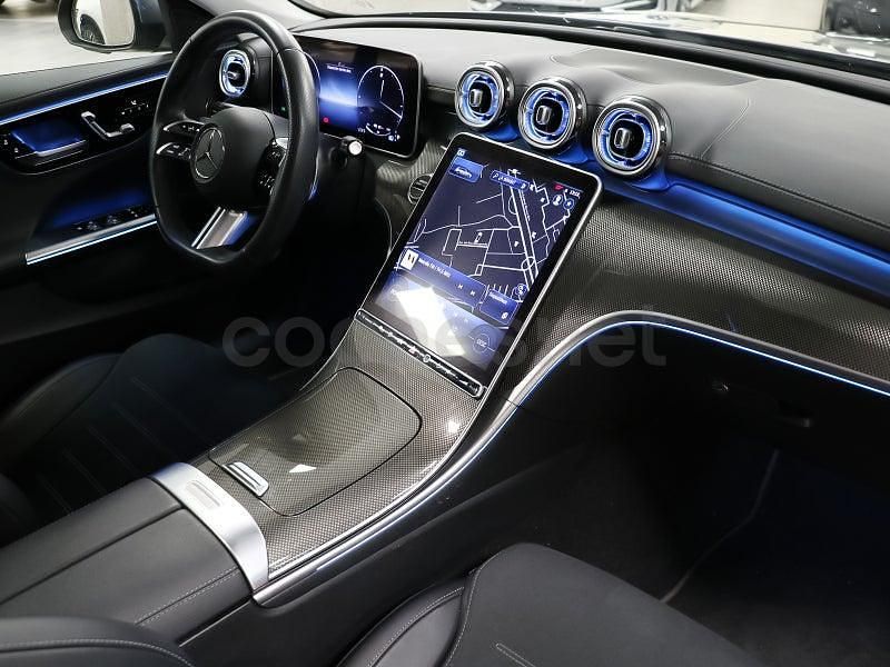 Usado Mercedes C300e 313 CV (230 kW) 2024 Gris / plata Familiar
