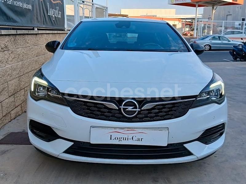 Usado Opel Astra Edition 105 CV (77 kW) 2021 Blanco Berlina