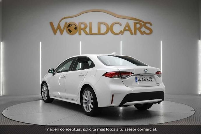 Usado Toyota Corolla Active 122 CV (89 kW) 2022 Berlina