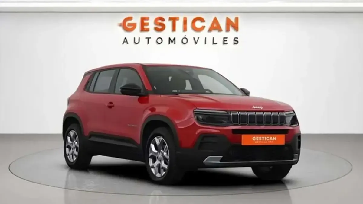 Usado Jeep Avenger Altitude 101 CV (74 kW) 2024 Rojo SUV