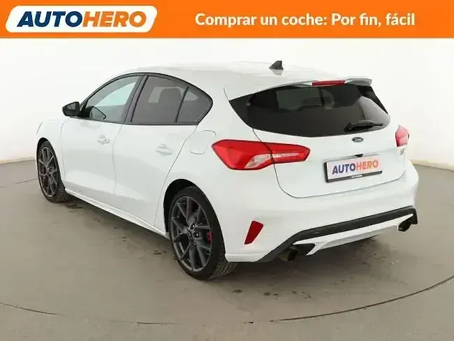 Usado Ford Focus ST 280 CV (205 kW) 2020 Blanco Berlina