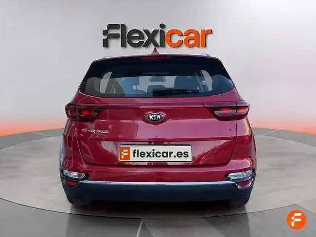 Usado Kia Sportage 132 CV (97 kW) 2019 Rojo SUV