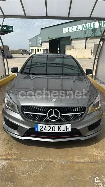 Usado Mercedes CLA220 AMG Edition 1 170 CV (125 kW) 2013 Gris / plata Coupe