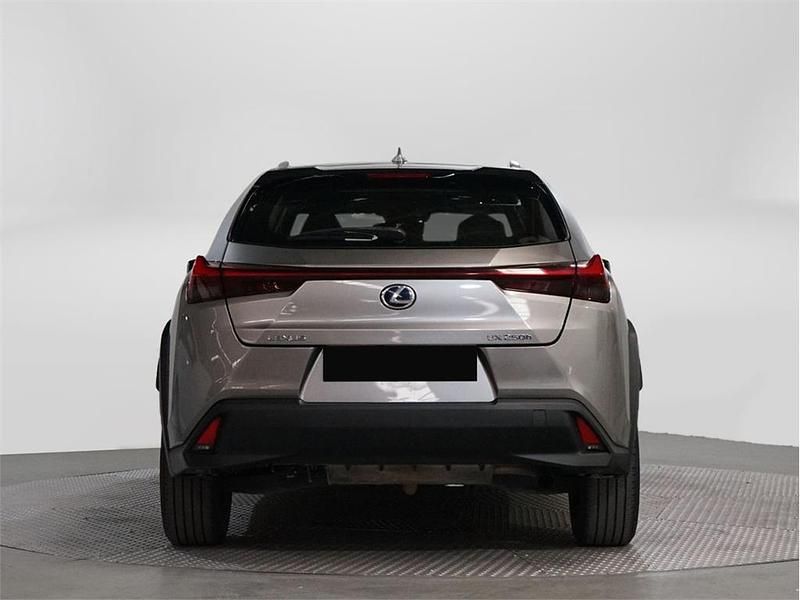 Usado Lexus UX Business Edition 184 CV (135 kW) 2021 Titanium SUV