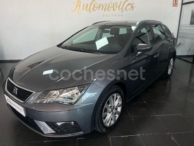 Gris / plata Usado 2017 Seat Leon Style Familiar | 11.600 € (Precio justo) - Imagen 1/4
