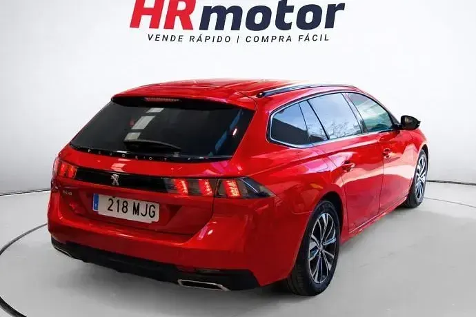 Usado Peugeot 508 Allure 132 CV (97 kW) 2023 Rojo Familiar