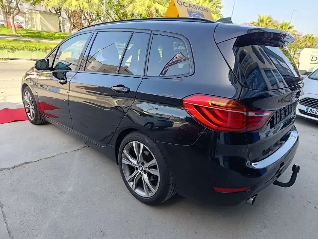 Usado BMW 218 Gran Tourer 150 CV (110 kW) 2017 Negro Monovolumen