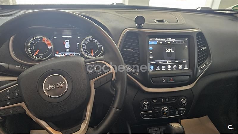 Usado Jeep Cherokee Overland 200 CV (147 kW) 2017 Marrón SUV