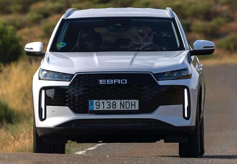 Nuevo Ebro s400 211 CV (155 kW) 2025 Gris SUV