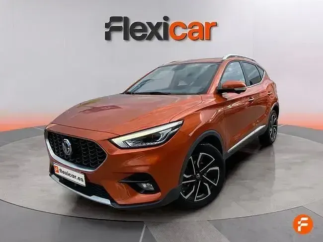 Usado MG ZS Luxury 111 CV (81 kW) 2022 Naranja SUV