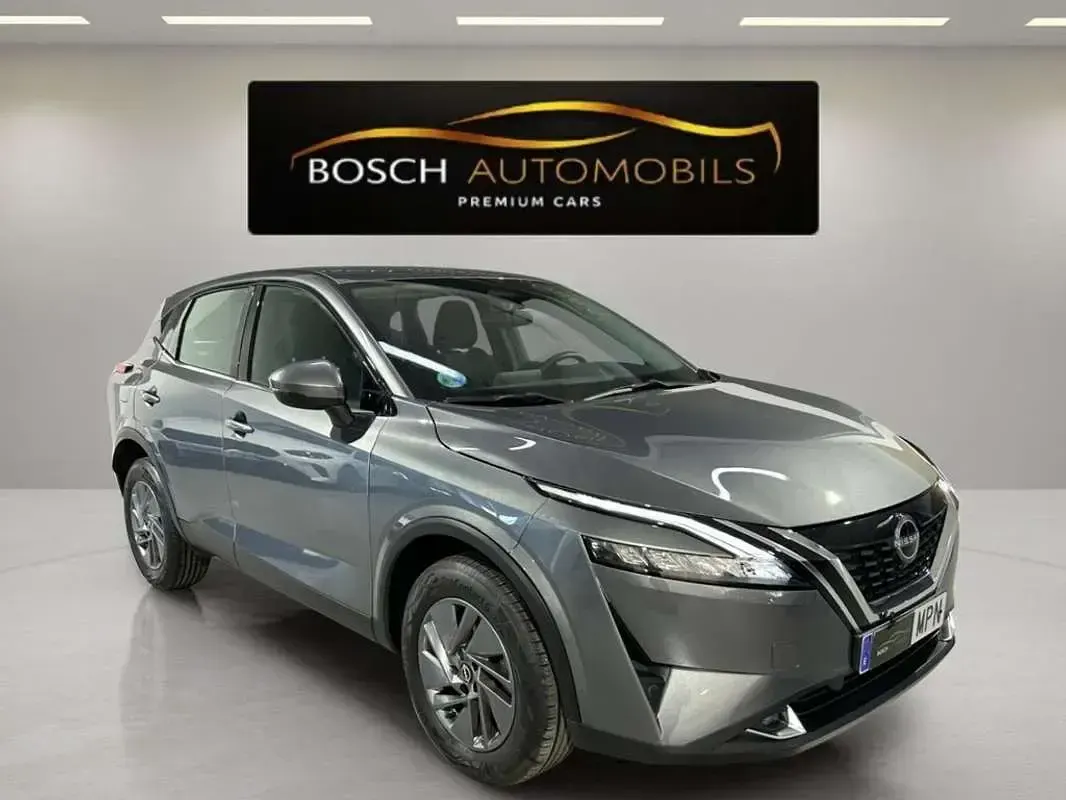 Usado Nissan Qashqai Acenta 158 CV (116 kW) 2024 Gris SUV